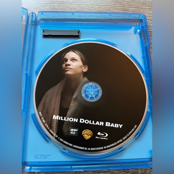 📀 3/$15 or 4/$20 📀 Million Dollar Baby Bluray - Picture 3 of 3